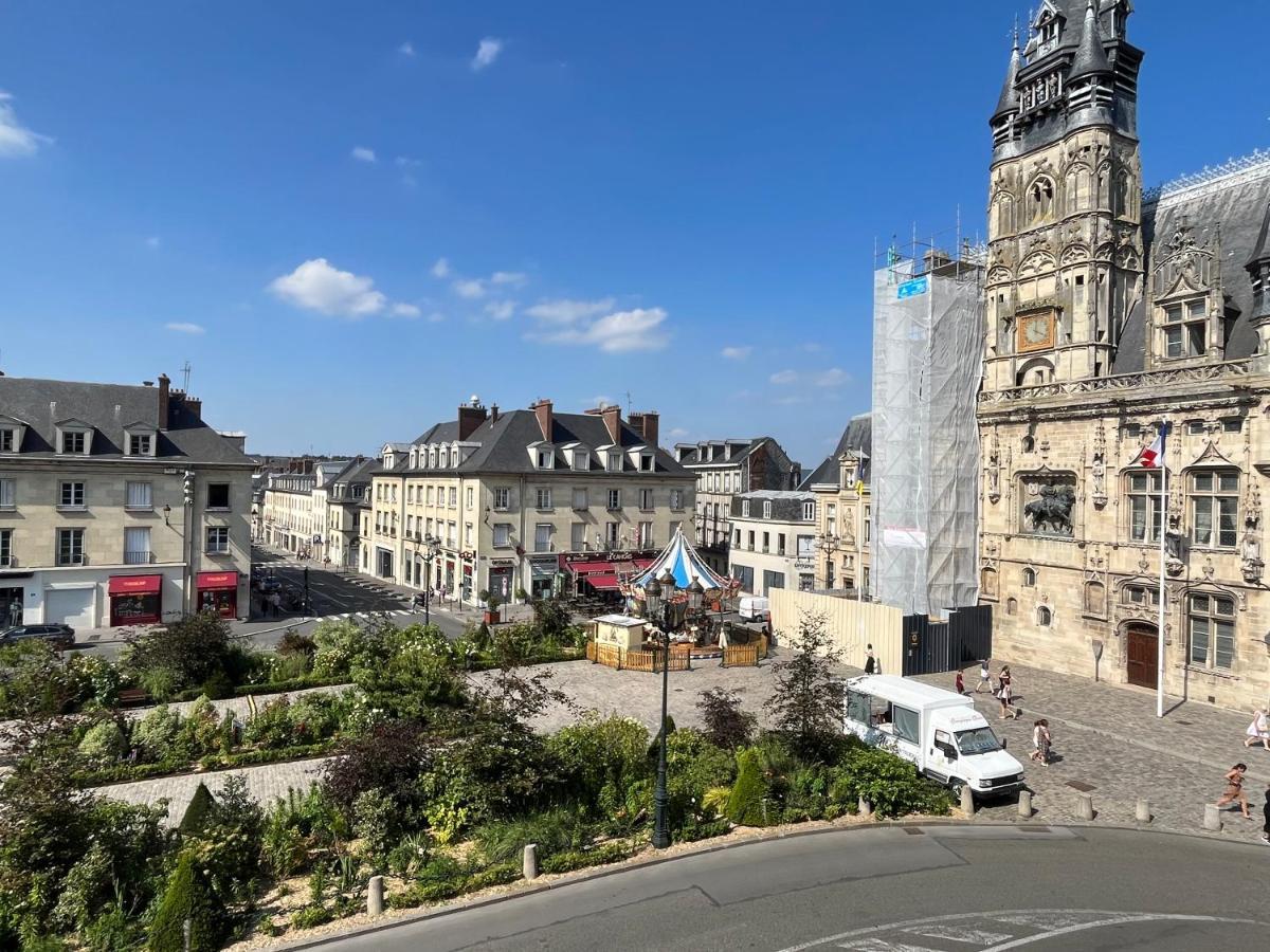 Appartement Exceptionnel En Ultra Centre Ville Compiègne Dış mekan fotoğraf